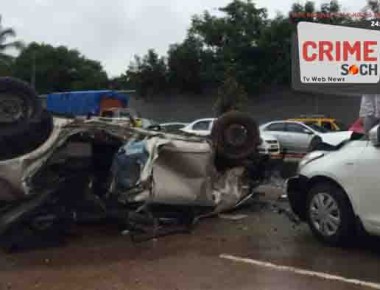 Eastern-free-way-car-accident-Mumbai-2147