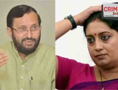 Prakash-Javadekar_Smriti-Irani-580x3956444