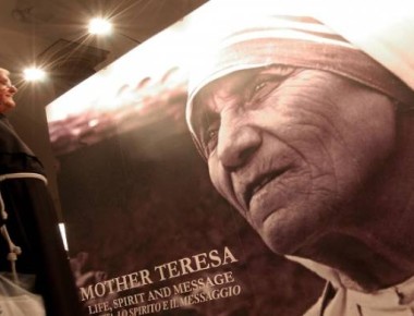 265640281-motherteresa1_6