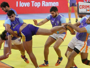 Ahmedabad: Players in action during the second semifinal between India and Thailand in the Kabaddi World Cup in Ahmedabad on Friday. PTI Photo(PTI10_22_2016_000050B)