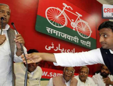 mulayam-akhilesh_10251236083942