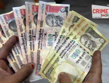 500-and-1000-rupee-notes-afp1-580x395679