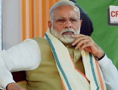 New Delhi: Prime Minister Narendra Modi after inaugurating an exhibition titled “Swachchhagrah – Bapu Ko Karyanjali - Ek Abhiyan, Ek Pradarshani” organised to mark the 100 years of Mahatma Gandhi’s 'Champaran Satyagraha' at the National Archives of India in New Delhi on Monday. PTI Photo by Shahbaz Khan(PTI4_10_2017_000271A)