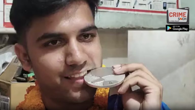 एशियन गेम्स में 2 रजत पदक जीतकर गांव लौटे हिमांशु ढिल्लों, कुछ यूं हुआ स्वागत